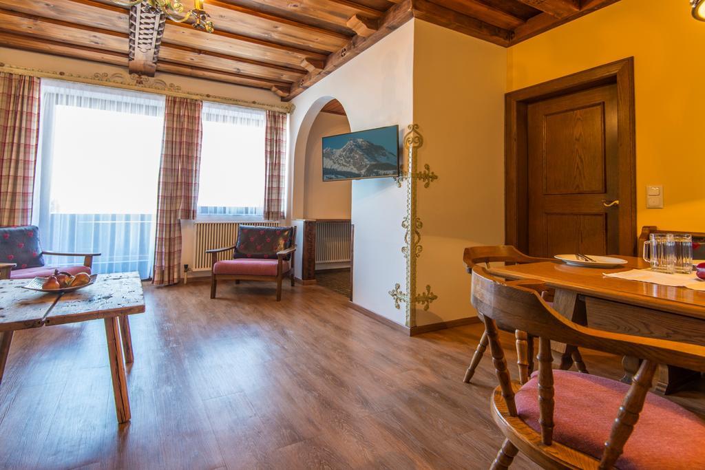 Appartementhaus Jaegerheim Дорфгащайн Екстериор снимка